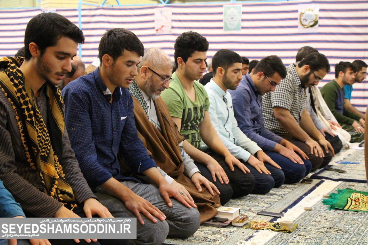 گزارش تصویری/دومین روز اعتکاف جوانان در مصلی بندرانزلی