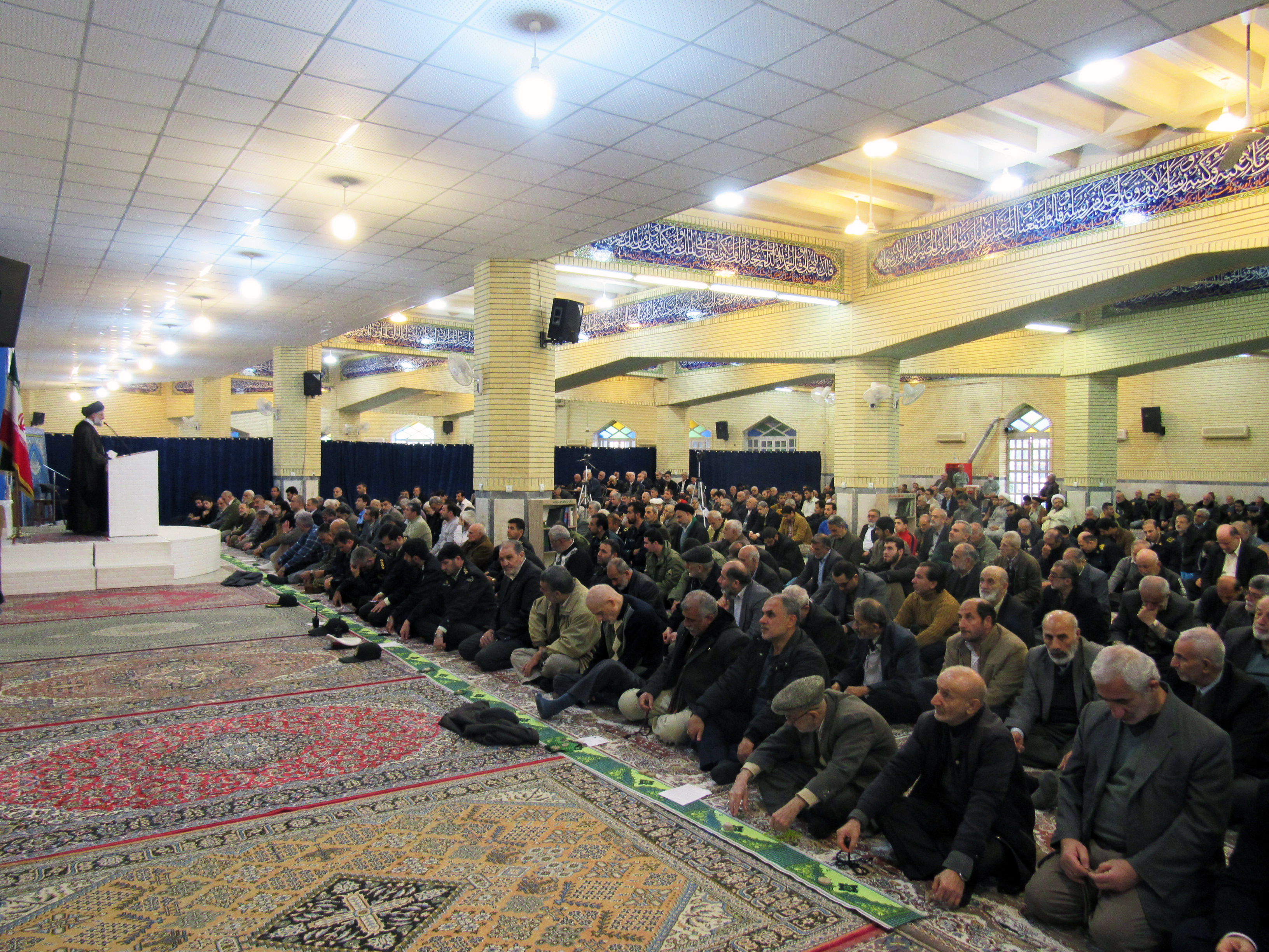 برخی از مسئولان اقتصاد مقاومتی را جدی نگرفته اند / متاسفانه واردات بی رویه تعجب آور است