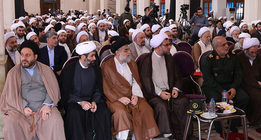 گزارش تصویری از گردهمایی ائمه جمعه علما، روحانیون و طلاب گیلان در مصلی رشت
