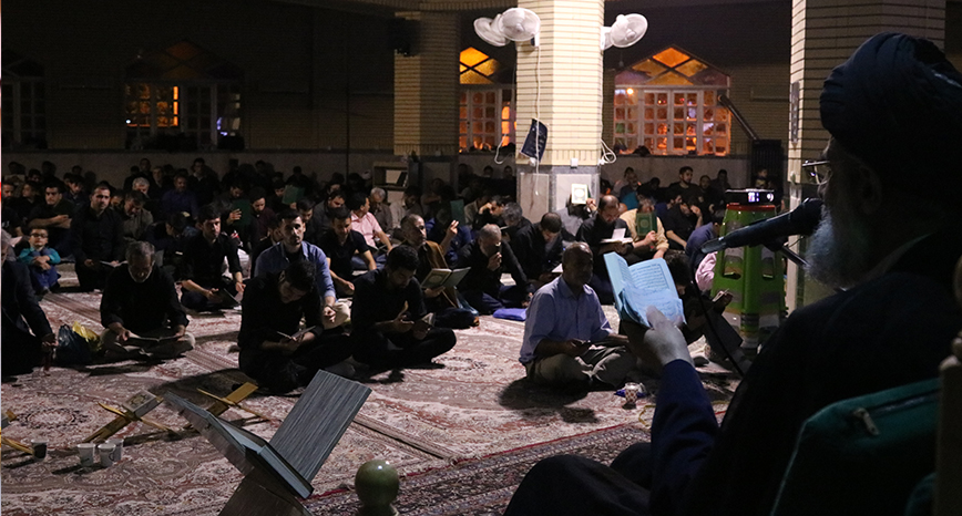 گزارش تصویری مراسم شب های قدر در مصلی بزرگ انزلی