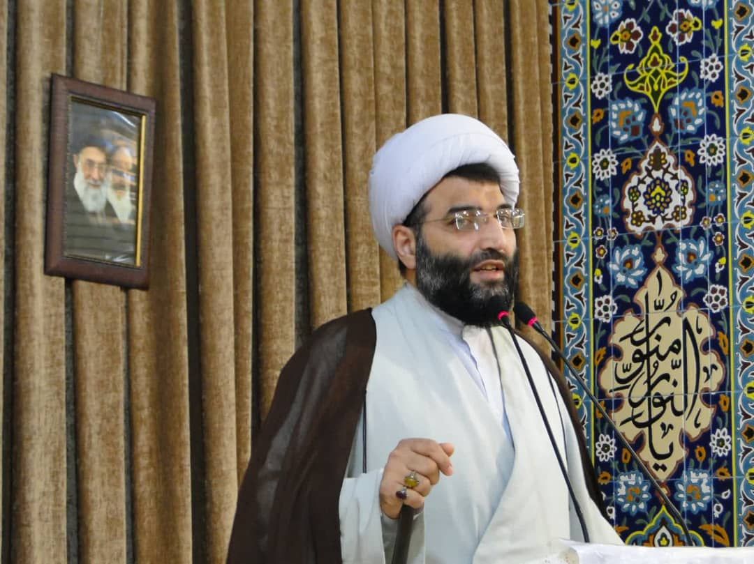 مقاومت تنها راه شکست دشمن است