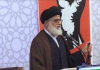 امام جمعه بندرانزلی خطاب به برخی مسئولین : اگر نمیتوانید درست حرف بزنید، حداقل حرف نزنید، کاری نکنید که دشمن سوء استفاده کند.